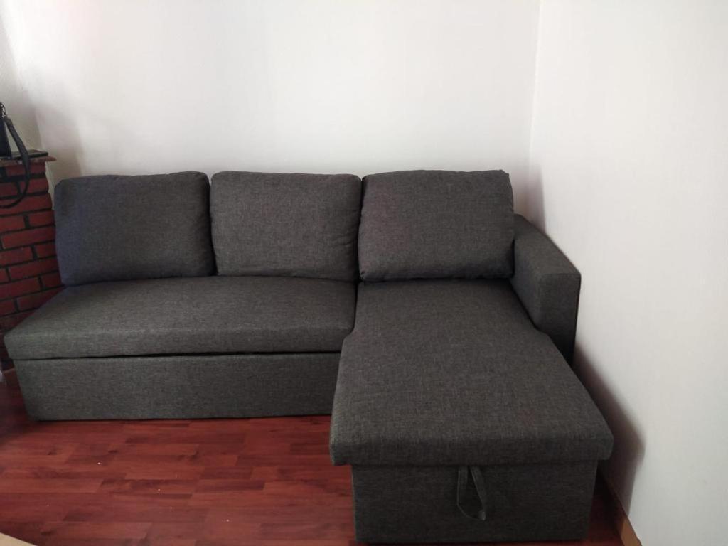 Joli 2 Pieces A Pontoise Apartment ภายนอก รูปภาพ